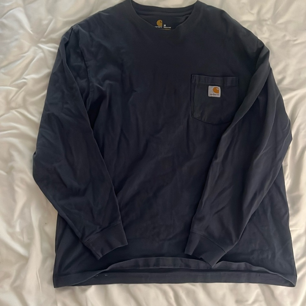 Men’s size Medium Carhartt navy blue long sleeve tshirt
